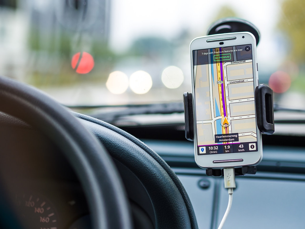 Claves principales para el mantenimiento de un automovil de lujo